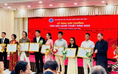 TRƯỜNG ĐẠI HỌC VĂN HÓA, THỂ THAO VÀ DU LỊCH THANH HÓA CÓ 3 SINH VIÊN ĐẠT GIẢI THƯỞNG VĂN HỌC NGHỆ THUẬT NĂM 2025
